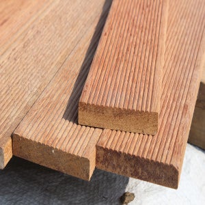 천연 방킬라이 방부목 데크 고급 야외용 원목 재단 서비스