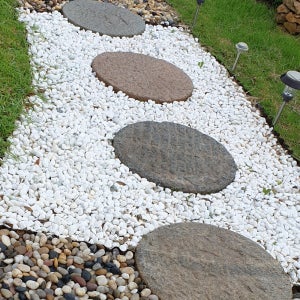 백자갈20KG(1포) 흰자갈조경 인테리어 조약돌해미석 하얀돌 인테리어장식