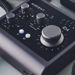 Audient iD4 MK2 오인페