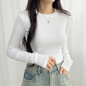 쫀득 스판 크롭 긴팔티 4컬러 기본템 무지 10대 학생 숏 데일리 캐주얼 간절기 y2k