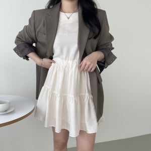 [밀데이먼] 편한사이즈 허리조절 하늘하늘 크림 라운드 플레어 미니원피스