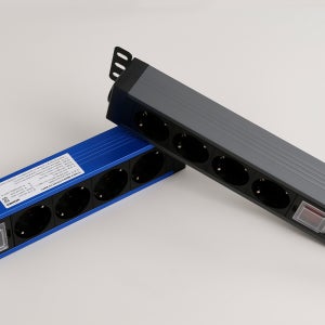 4000w 고용량 멀티탭 고전력 과부하차단 알루미늄 베이직 안전 콘센트 6구 3m 파워탭