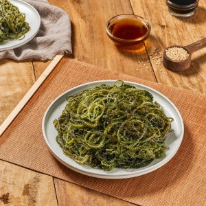 현월수산 완도 청정해역 염장 부드러운 간단한 밑반찬 햇 건강 미역줄기 나물 1kg 5kg