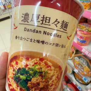 로손 농후 탄탄멘 79g / 진한 일본식 탄탄면 / 일본 편의점 컵라면