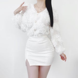 깃털 진주 단추 퍼 니트 가디건 2color 아이보리 핑크 발레 공연 무대 방송 댄스 파티 의상 페이크퍼