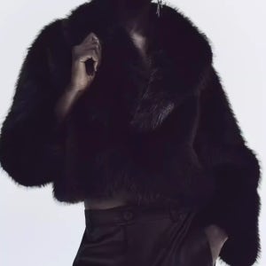 ZARA 페이크퍼 쇼트 코트