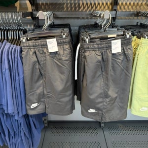 국내매장판 나이키 클럽 우븐 플로우 쇼츠 반바지 AR2383-010