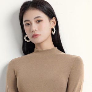 여자 반목 모달 긴팔티셔츠 스판 얇은 이너 반폴라티 간절기 봄 하프넥