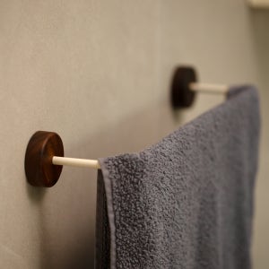 무타공 접착식 호두 원목 욕실 수건 걸이 화장실 교체 걸이대 거치대 무광 샤워 타올