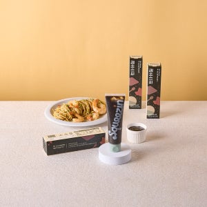 스퀴진 김소스씨 튜브형 100g 한국식 단짠 김조림 비빔소스