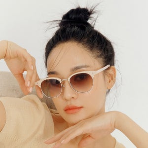 퍼블릭비컨 아르코 ARCO 아치 실루엣 라운드 하금 이주연 선글라스