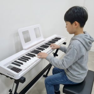 엘레오 접이식 피아노 전자피아노 어린이 디지털 61 건반