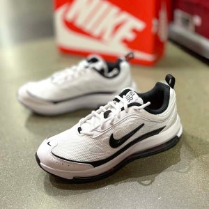 나이키 에어맥스 AP 화이트