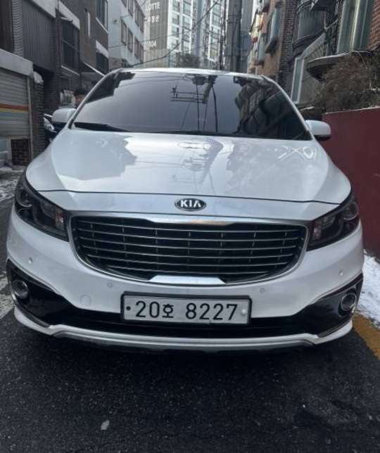 [서울/평일] 18년식 카니발 렌트 디젤 9인승 자차