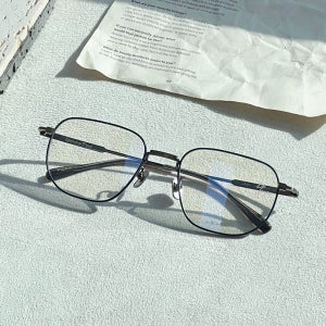 로렌스폴 안경 집 JEEP C2 엔틱골드 스퀘어 오버사이즈 티타늄 안경테