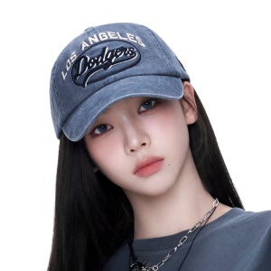 [MLB][카리나 착용] 바시티 빈티지 컬시브 스티치 언스트럭쳐 볼캡 LA (Indigo) 3ACPV165N