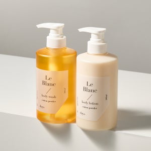 [바디 SET] 먼스앤데이즈 퍼퓸케어 바디워시 500ml+로션 500ml 2종, 르 블랑(베이비파우더)