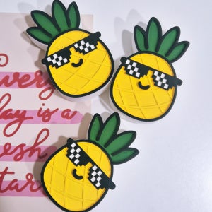 핫 썸머 파인애플 차량용 석고방향제 무향 새차선물 퇴사선물 내차꾸미기