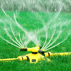 HK sell 트리플 정원 잔디 360도 회전 스프링클러