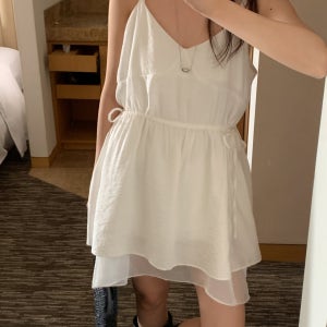 뷔스티에 민소매 나시 봄 여름 브이넥 시스루 레이어드 휴가룩 바캉스 미니원피스