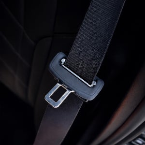 BMW 5시리즈 G60 7시리즈 G70 안전벨트 클립 커버 소음 스크래치 방지 실리콘