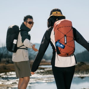 오니지 등산배낭 초경량 여행 백팩 22L 클라우드 V22