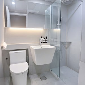 욕실리모델링 전문 뉴바스디자인 화이트 욕실