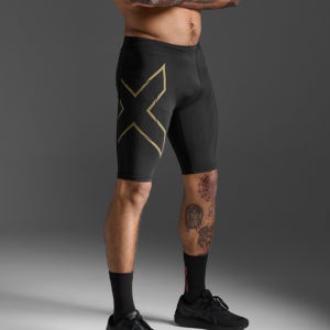 2XU 남성 라이트 스피드 컴프레션 러닝 쇼츠 타이즈 블랙골드 MA5331B