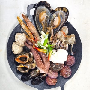 국내산 문어 꽃게 대하 해물탕거리 1.3kg 2-3인분/ 1.9kg 3-4인분 캠핑음식