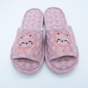 푹신한 착용감 고양이 자수 3중 퀼팅 패드 세겹 슬리퍼 거실화 실내화