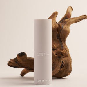 이영애 화장품 멀티스틱밤 10g l 미백 주름개선 리프팅 기미 주근깨 탄력 케어 올인원 크림 l 리아네이처