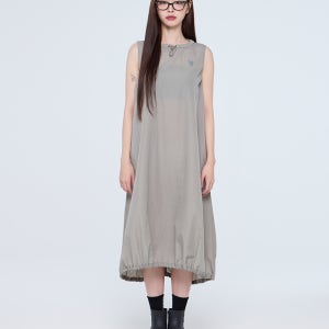 여성) 밀레 셔링 롱 벌룬 원피스