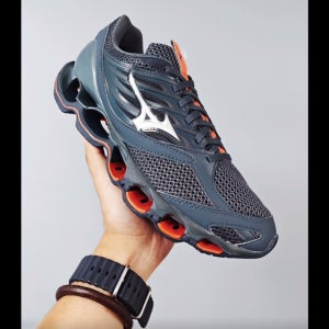 미즈노 웨이브 프로페시 블랙 오렌지 MIZUNO WAVE PROPHECY J1GC244901 마라톤화 런닝화 일상 워킹화 회복 교정 걸음 발이 편한 신발