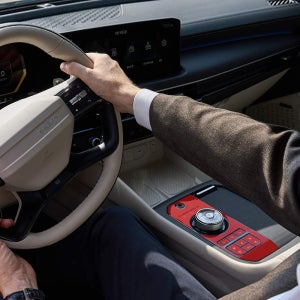 더 뉴 K8 페이스리프트 기어패널 하이그로시 PPF 보호필름