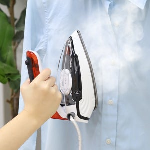 레이나 미니 스팀다리미 휴대용 여행용 접이식 소형