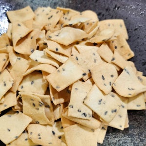 100% 국산 콩, 밀 사용 오븐에 구운 두부 과자 50g 간식