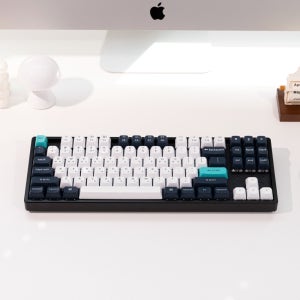 키크론 K8 PRO MAX 무선 텐키리스 기계식키보드 사무용 카본 블랙, 저소음 바나나축