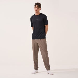 푸마 링클프리 아웃밴트 조거팬츠 남성 (3컬러)