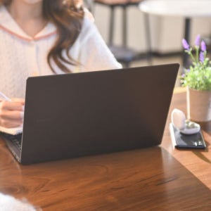 삼성 갤럭시북5 프로 NT960XHA-K71A SSD 1TB 램16GB 윈11 울트라7 고사양 작업용 AI노트북/마우스+패드+한컴24