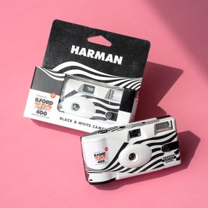 하만 필름 일회용 카메라 XP2 SUPER 흑백 SUPER B&W 400-27컷