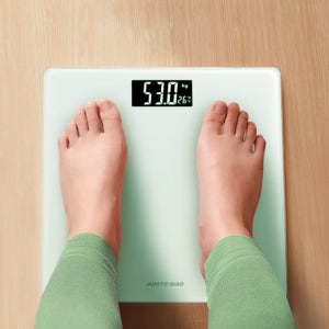 초경량 LCD 강화유리 미니 체중계 몸무게 정밀 측정 디지털 정확한 체중계 휴대용 가정용