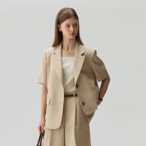 마인드브릿지 [인플루언서 PICK] [COUTURE]오버핏 반팔 자켓 MZJK3271