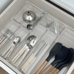 리블리홈 투명 칸막이 정리함 서랍 트레이