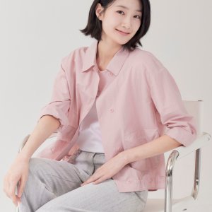 지센 [25SS] 여성 린넨 혼방 스탠카라 카고포켓 루즈핏 코트 자켓 LCCAP423 PK