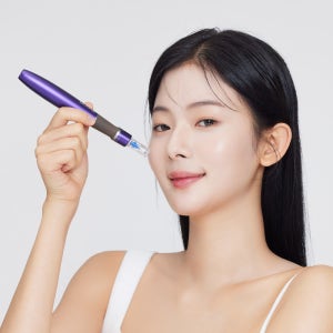 식스킨 타이트샷 멜라닌 모공 잡티 개선 오토mts 뷰티 디바이스 피지 관리 홈케어 본품