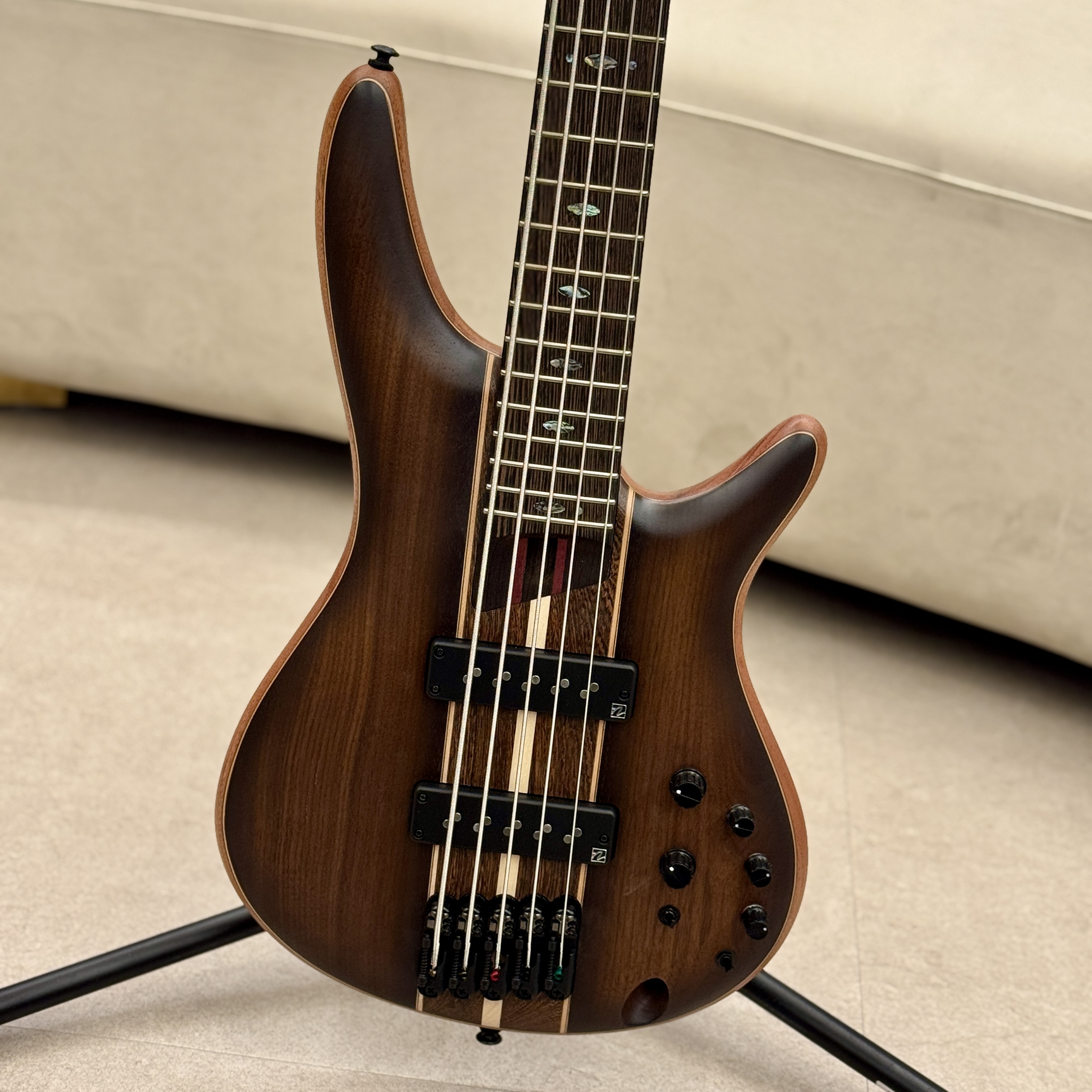 Ibanez - SR1355B (DUF) 5현 베이스