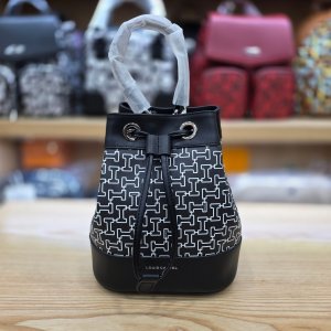 루이까스텔 여성 아이패턴 PVC 소가죽 배색 버킷백 7LEBG336