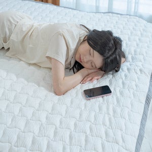 쿠르잠 두꺼운침대패드 냉감쿨매트 냉각 듀라론 쿨토퍼 아이스 침대여름 패드