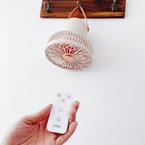 소싱 썬플라워 벽걸이형 탁상용 선풍기 서큘레이터 미니 캠핑 LED 무드등 무선 선풍기