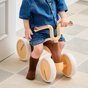 아띠래빗 저소음 아기 유아 붕붕카 실내 자동차 미니 핸들카 브라운